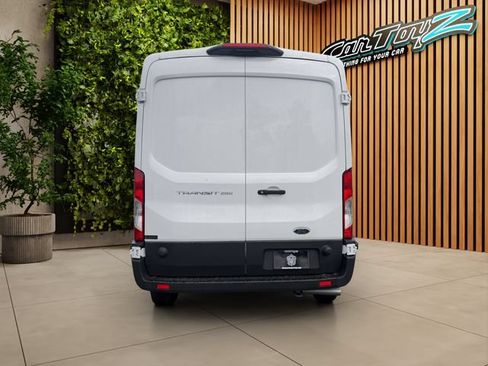 Used 2024 Ford Transit 250 148 Medium Roof RWD image 26