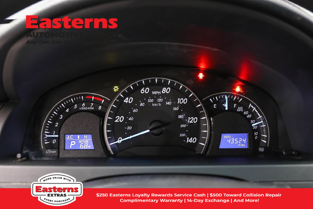 Used 2014 Toyota Camry LE FWD image 18