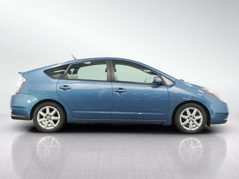Used 2007 Toyota Prius Touring FWD image 6