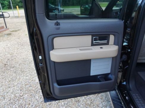 Used 2013 Ford F150 XLT w/ Luxury Equipment Group RWD image 30