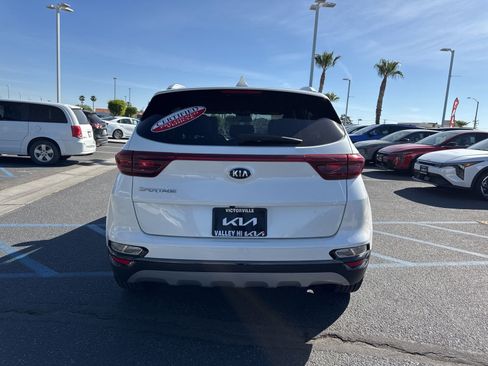 Certified 2021 Kia Sportage S FWD image 6