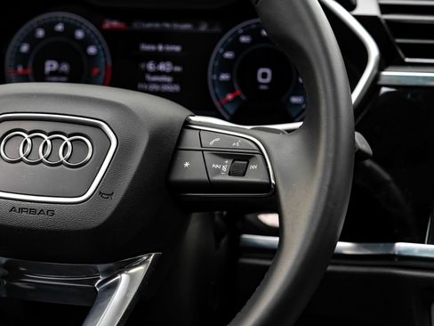 Used 2024 Audi Q3 2.0T Premium Plus w/ Premium Plus Package image 22