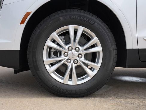 New 2026 Cadillac XT5 Luxury w/ LPO, Floor Liner Package image 30