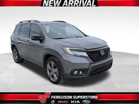 Used 2019 Honda Passport Touring image 1