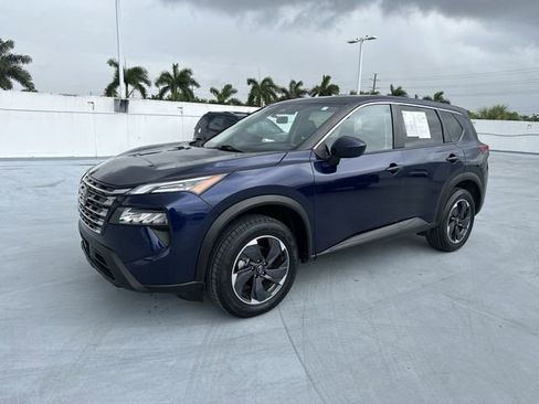Used 2024 Nissan Rogue SV FWD image 18