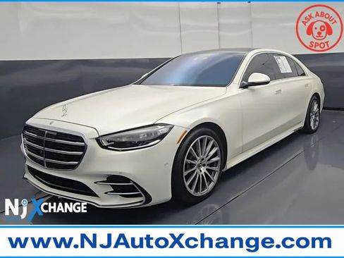 Used 2023 Mercedes-Benz S 580 4MATIC Sedan w/ AMG Line image 1