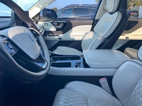 Used 2020 Lincoln Aviator Black Label w/ Dynamic Handling Package AWD/4WD image 15