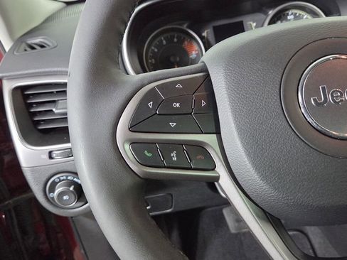 Used 2021 Jeep Cherokee Latitude Lux AWD/4WD image 17