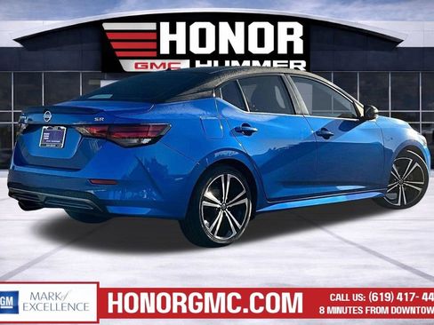Used 2021 Nissan Sentra SR FWD image 6