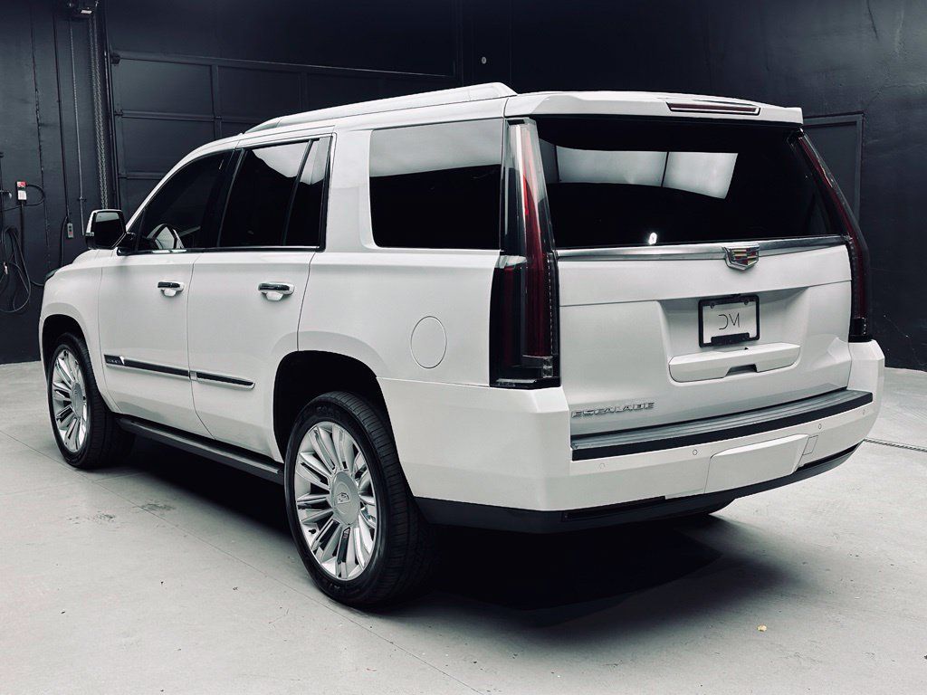 Used 2016 Cadillac Escalade Platinum AWD/4WD image 4