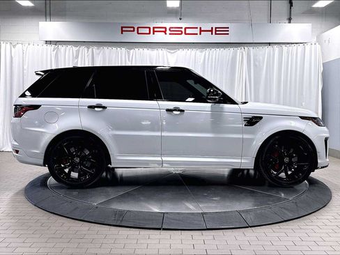 Used 2018 Land Rover Range Rover Sport SVR AWD/4WD image 10