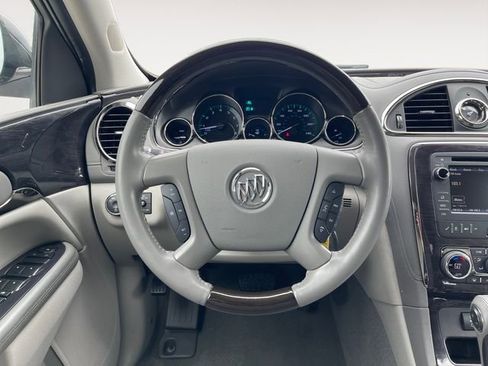 Used 2015 Buick Enclave Convenience FWD image 12
