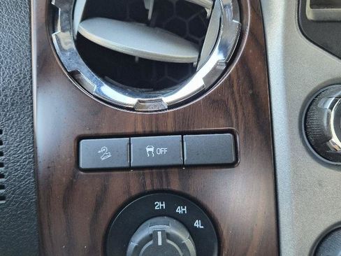 Used 2014 Ford F350 Lariat w/ Lariat Ultimate Package AWD/4WD image 14