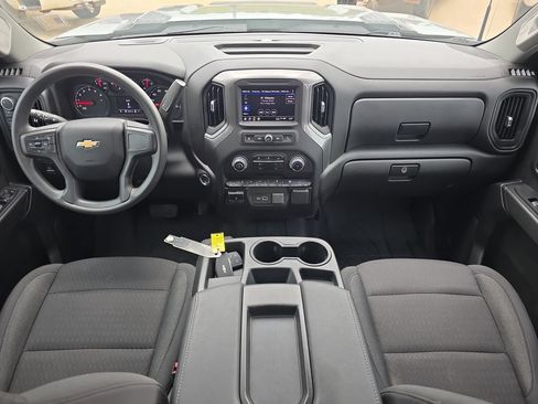 Used 2025 Chevrolet Silverado 2500 Custom w/ Custom Value Package AWD/4WD image 9