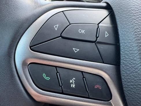 Used 2021 Jeep Cherokee Latitude Lux w/ Sun & Sound Group FWD image 17