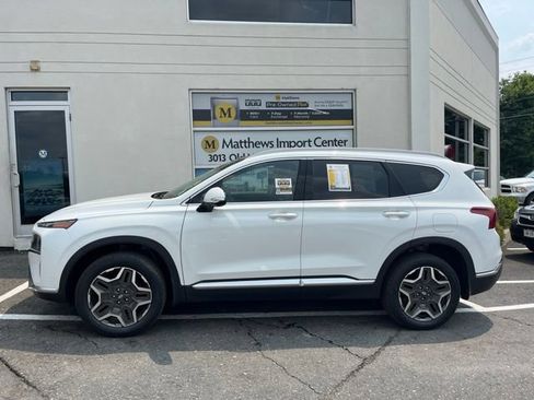 Used 2023 Hyundai Santa Fe Limited AWD/4WD image 2