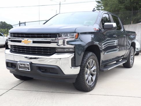 Used 2021 Chevrolet Silverado 1500 LT w/ Z71 Off-Road Package image 48