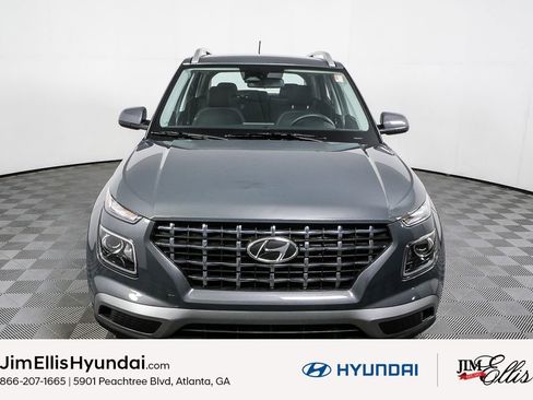 Certified 2025 Hyundai Venue SEL image 27