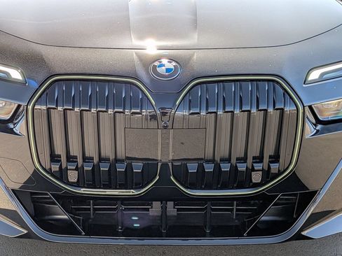 New 2026 BMW 740i w/ Premium Package RWD image 36