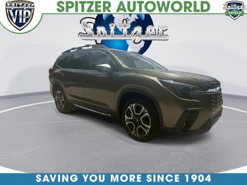 Used 2023 Subaru Ascent Limited w/ Technology Package AWD/4WD image 2