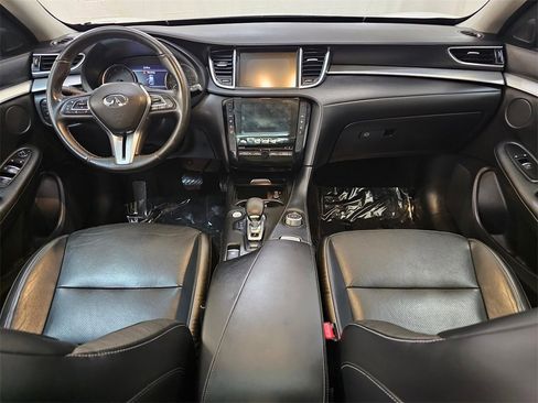 Used 2019 INFINITI QX50 Essential w/ Cargo Package image 18