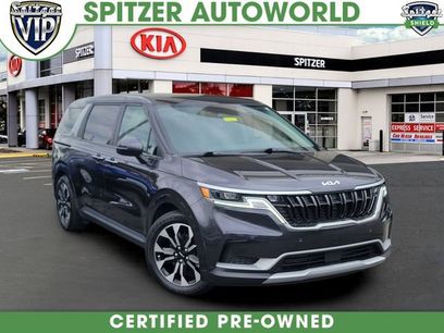 Used 2023 Kia Carnival EX