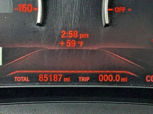 Used 2020 BMW 330i Sedan w/ Convenience Package image 11