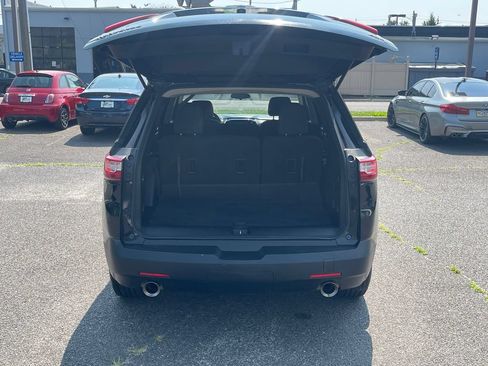 Used 2019 Chevrolet Traverse LS AWD/4WD image 19