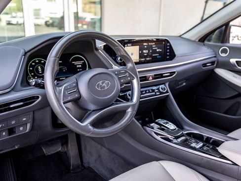 Used 2021 Hyundai Sonata Limited FWD image 11