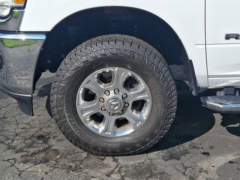 Used 2023 RAM 2500 Big Horn w/ Level 1 Equipment Group AWD/4WD image 8
