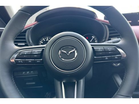 New 2026 MAZDA MAZDA3 Hatchback w/Premium Plus Pkg AWD/4WD image 20