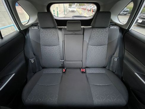 Used 2025 Toyota RAV4 XLE image 40