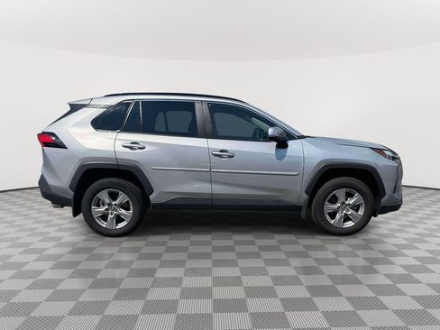 Used 2025 Toyota RAV4 XLE AWD/4WD image 8