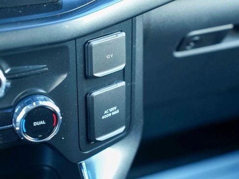 Used 2022 Ford F150 XLT w/ Equipment Group 302A High image 40