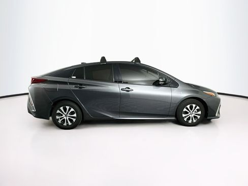 Used 2020 Toyota Prius Prime XLE FWD image 10