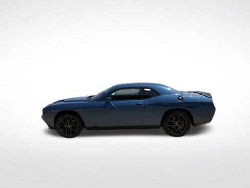 Used 2020 Dodge Challenger SXT w/ Blacktop Package RWD image 6