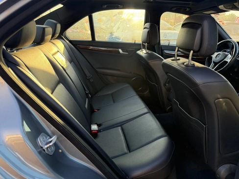 Used 2012 Mercedes-Benz C 250 Sedan image 26