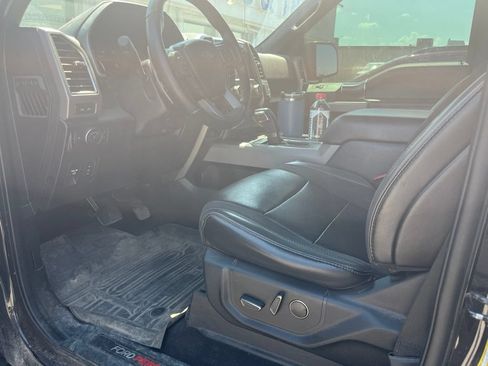 Used 2019 Ford F150 Raptor w/ Equipment Group 802A Luxury AWD/4WD image 9