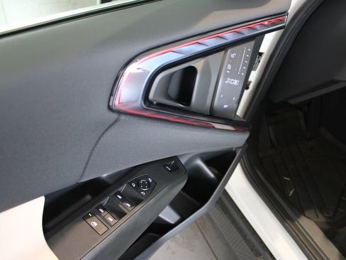 Used 2025 BMW X3 xDrive30i w/ Premium Package image 25