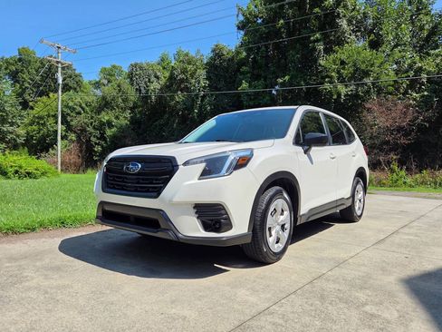 Used 2022 Subaru Forester AWD/4WD image 1
