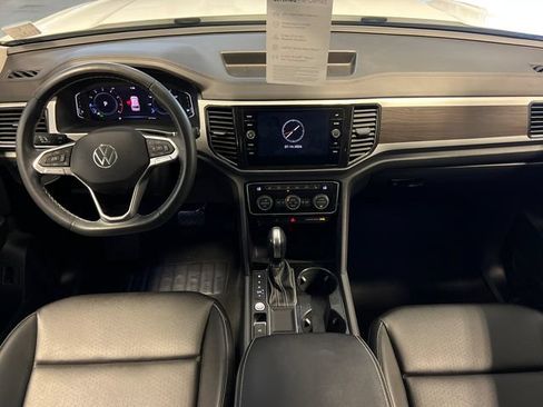 Certified 2023 Volkswagen Atlas SE FWD image 19