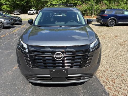 New 2026 Nissan Pathfinder SL AWD/4WD image 2
