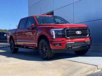 New 2025 Ford F150 Lariat w/ Equipment Group 501A Mid