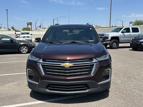 Used 2023 Chevrolet Traverse LT FWD image 8
