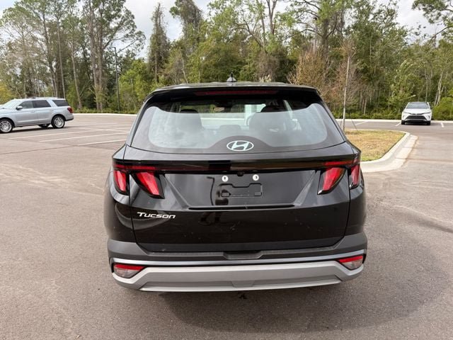 Used 2026 Hyundai Tucson SE FWD image 15