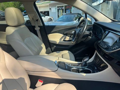 Used 2017 Buick Envision Premium w/ Driver Confidence Package AWD/4WD image 37