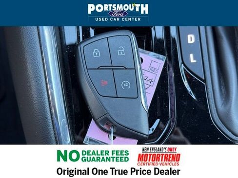 Used 2024 GMC Canyon AT4 image 13