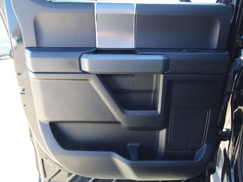 Used 2016 Ford F150 XLT w/ Equipment Group 302A Luxury image 39