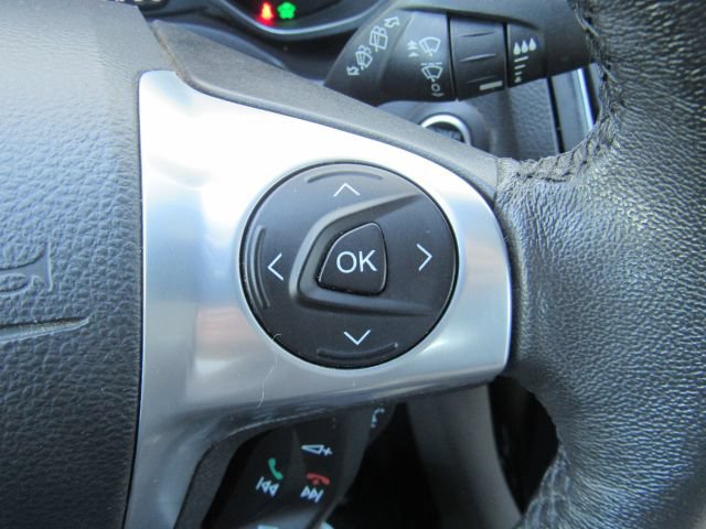 Used 2016 Ford Focus Electric Hatchback FWD image 37