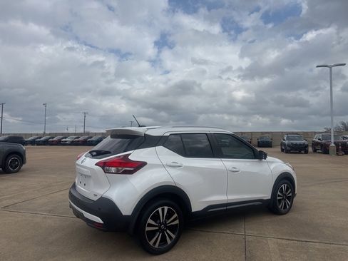 Certified 2020 Nissan Kicks SR w/ SR Premium Package image 16